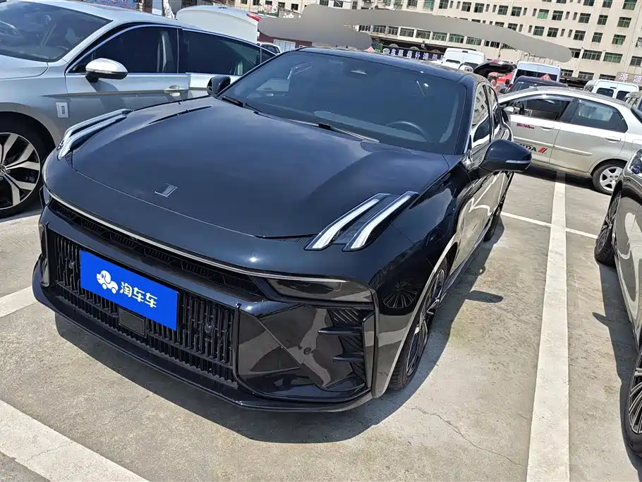 Lynk & Co 03 2023