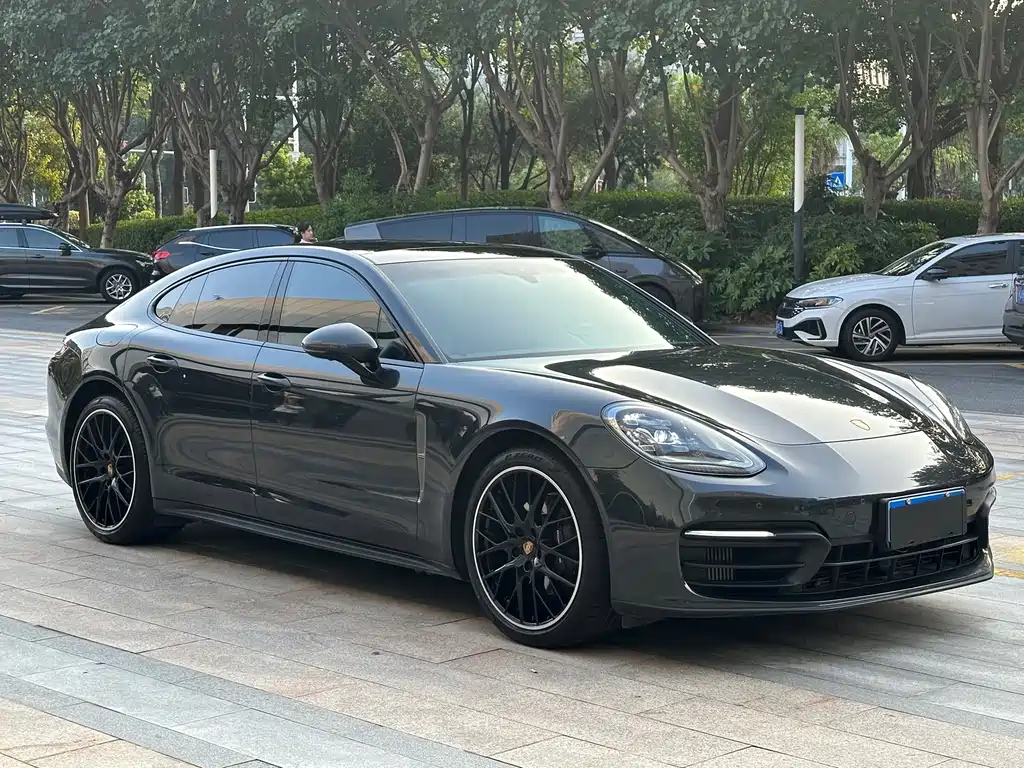 Porsche Panamera — миниатюра 3