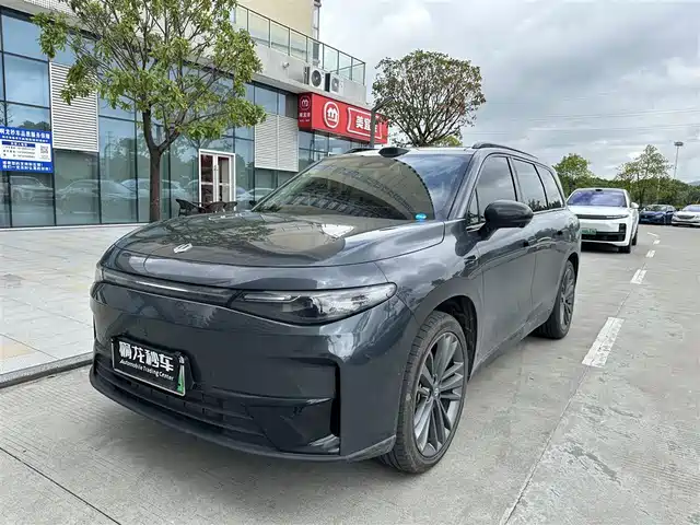 2025 Leapmotor C16