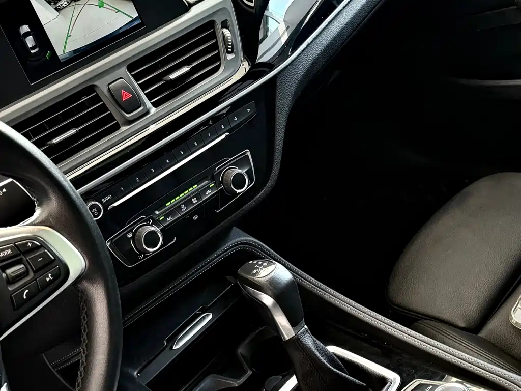 BMW 1 Series 118i Sport Type, фото 5