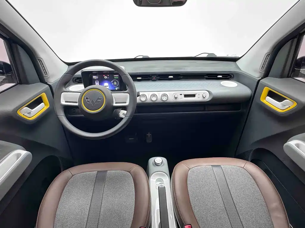 Wuling MINIEV — миниатюра 10