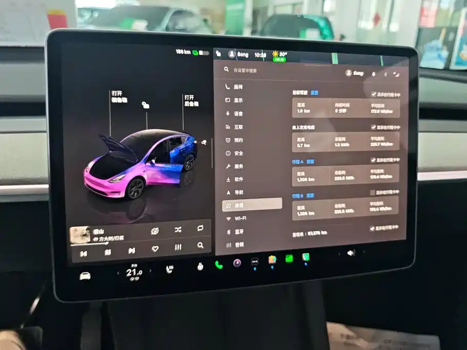 Tesla Model Y — миниатюра 14