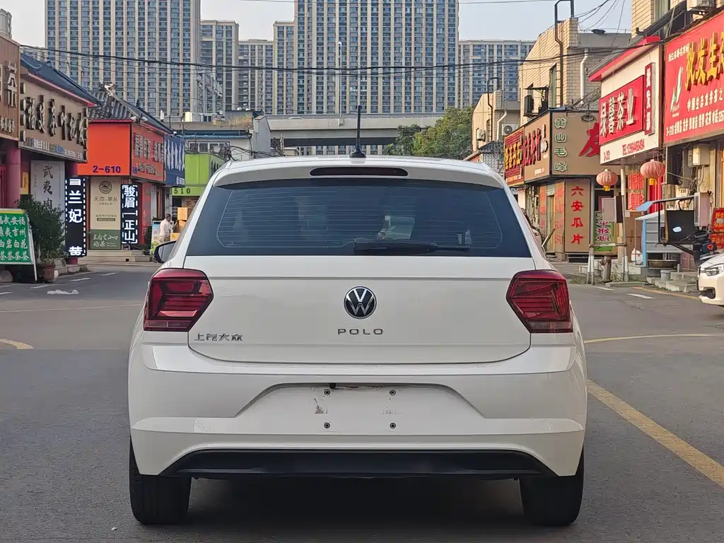 Volkswagen Polo — миниатюра 5