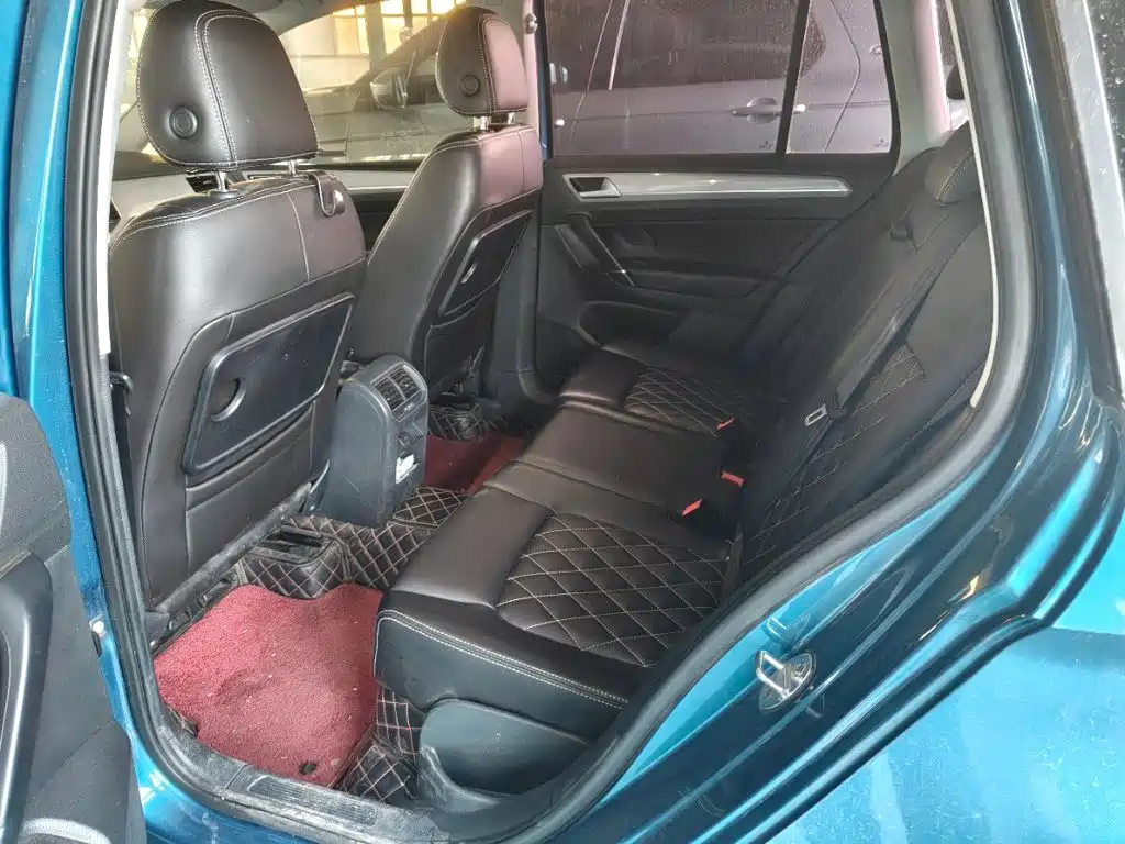 Volkswagen Golf Sportsvan — миниатюра 4