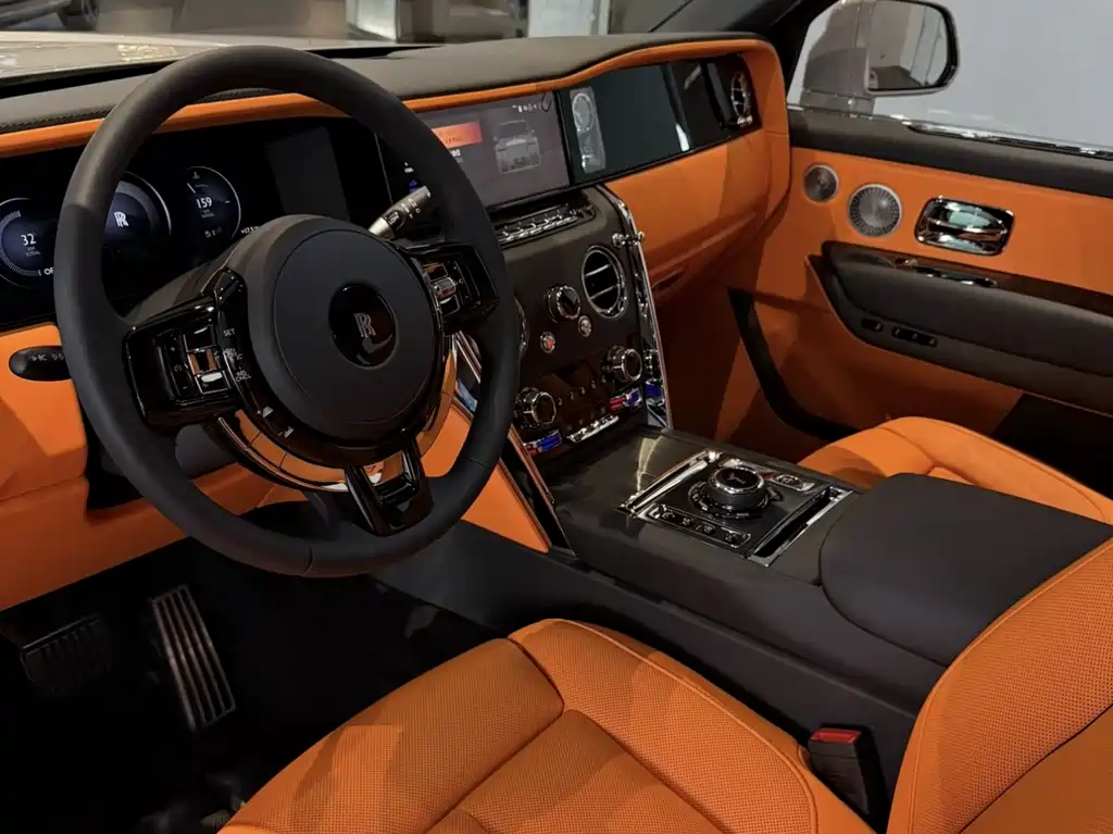 Rolls-Royce Cullinan 2026 6.7T AT