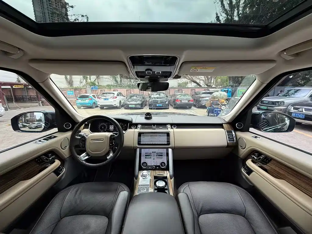 Land Rover Range Rover 2018 3.0 SC V6 Vogue