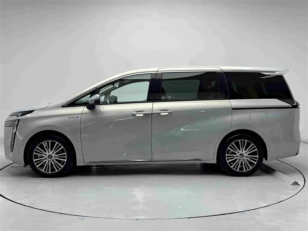 GAC E8 PHEV 2024 150km MAX+