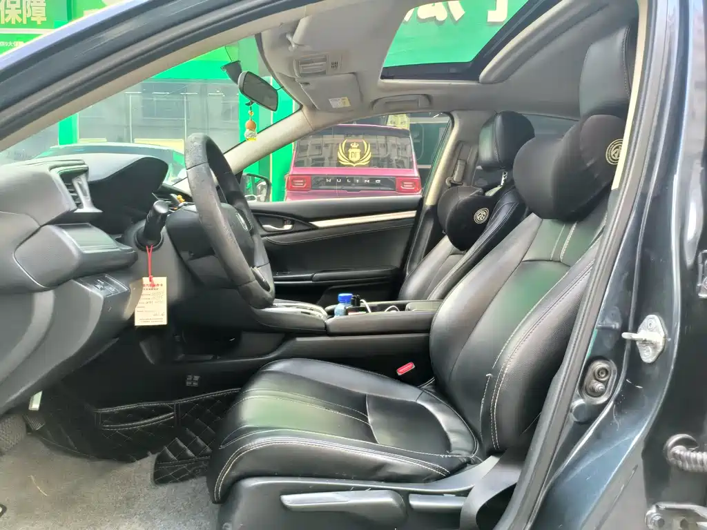 Honda Civic — миниатюра 4