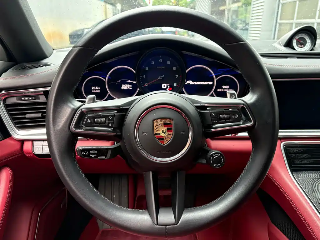 Porsche Panamera — миниатюра 9