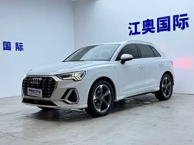 2023 Audi Q3
