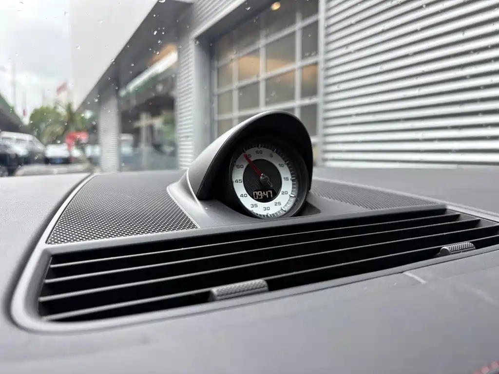 Porsche Panamera — миниатюра 16