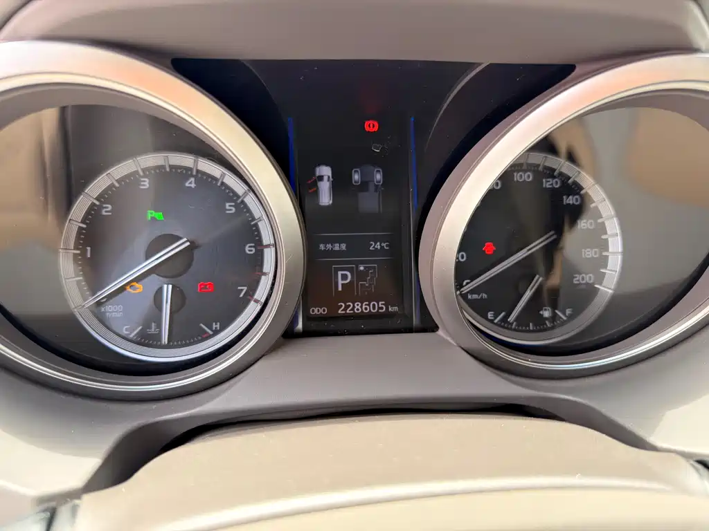 Toyota Land Cruiser Prado 2014 4.0L AT TX-L NAVI
