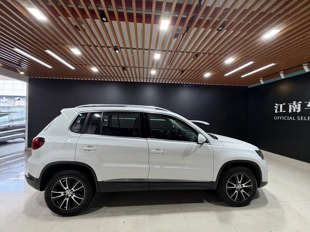 Volkswagen Tiguan — миниатюра 5