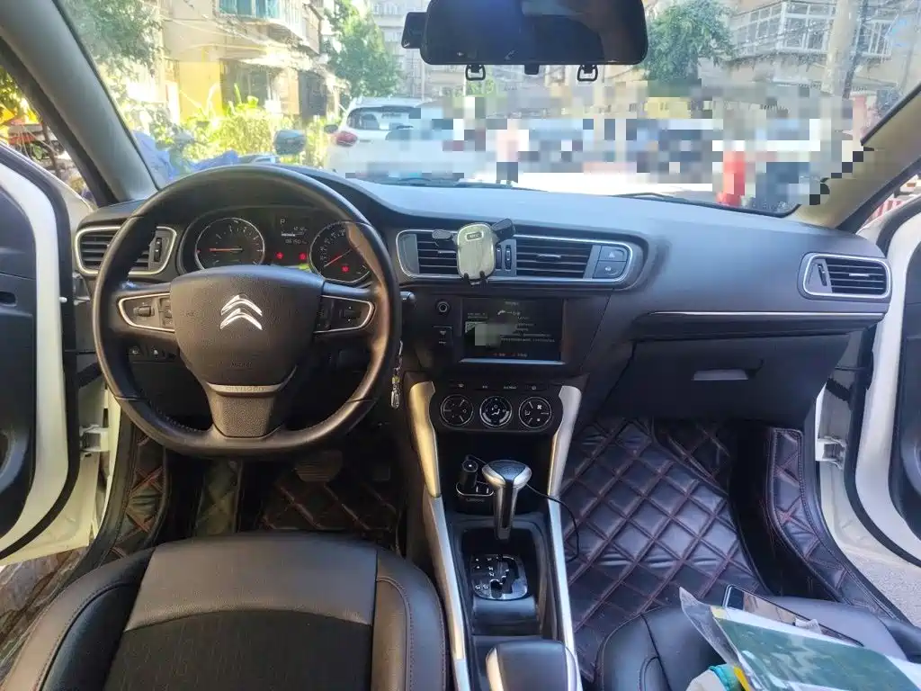 Citroen C3-XR — миниатюра 10