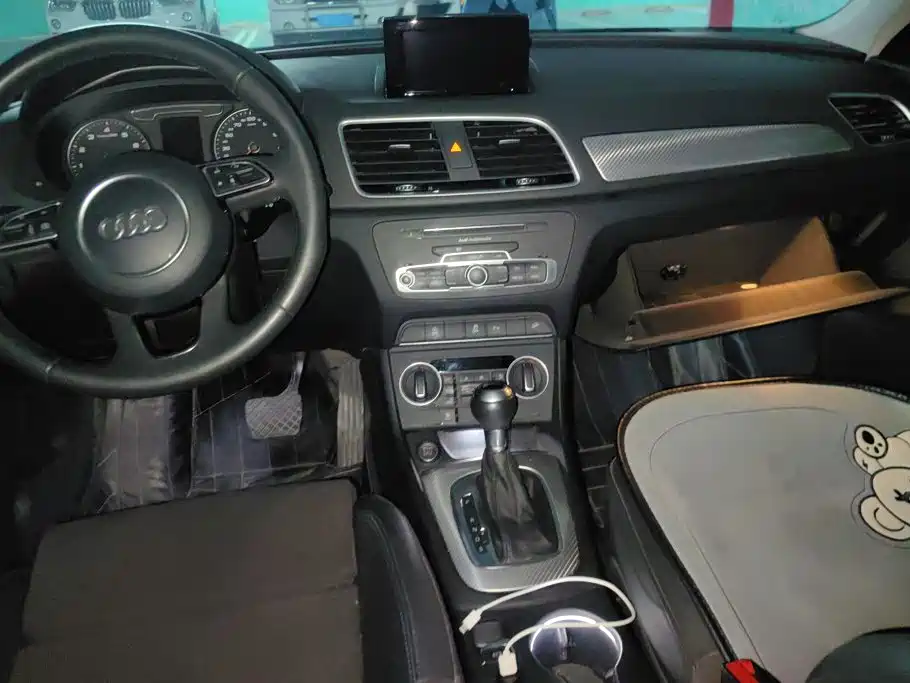 Audi Q3 — миниатюра 12