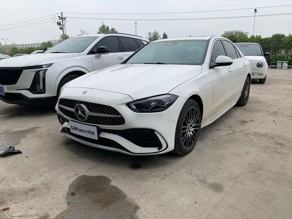 Mercedes-Benz C-Class 2025