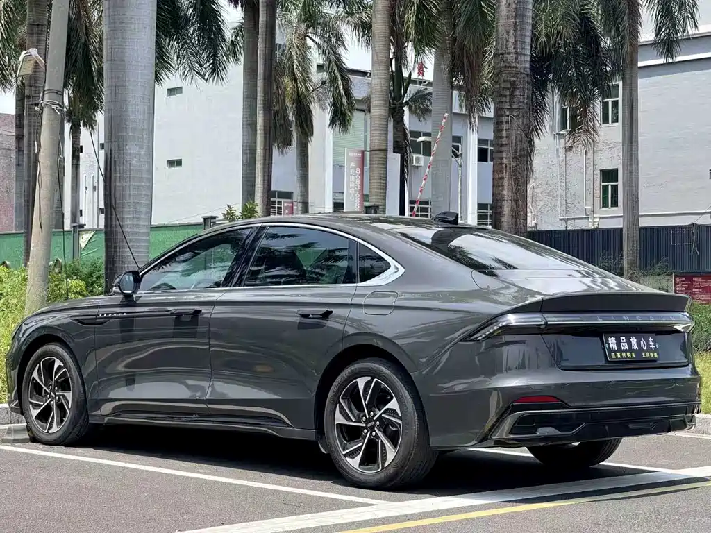 Lincoln Z — миниатюра 5