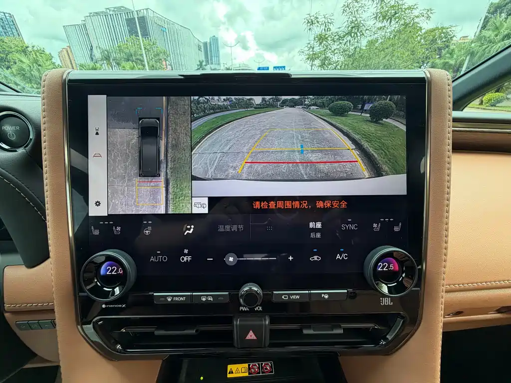 Toyota Vellfire — миниатюра 19