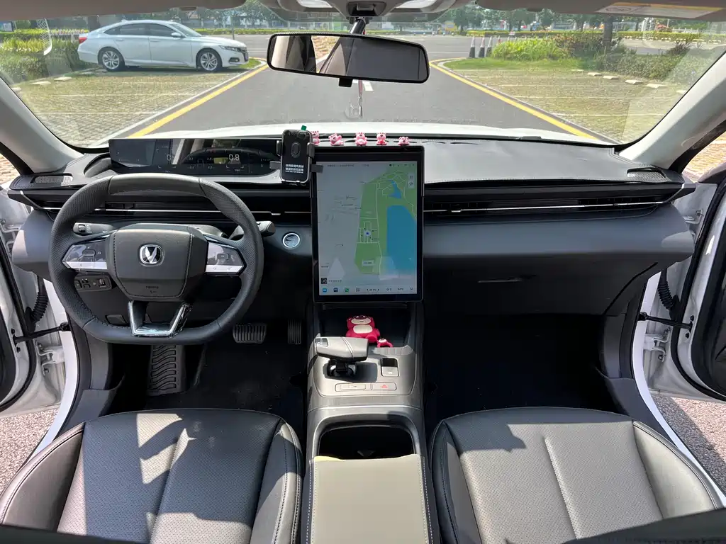 Changan Eado — миниатюра 7