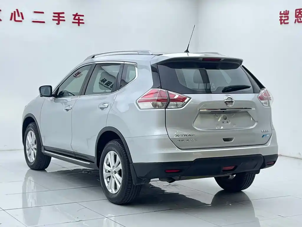 Nissan X-Trail — миниатюра 24