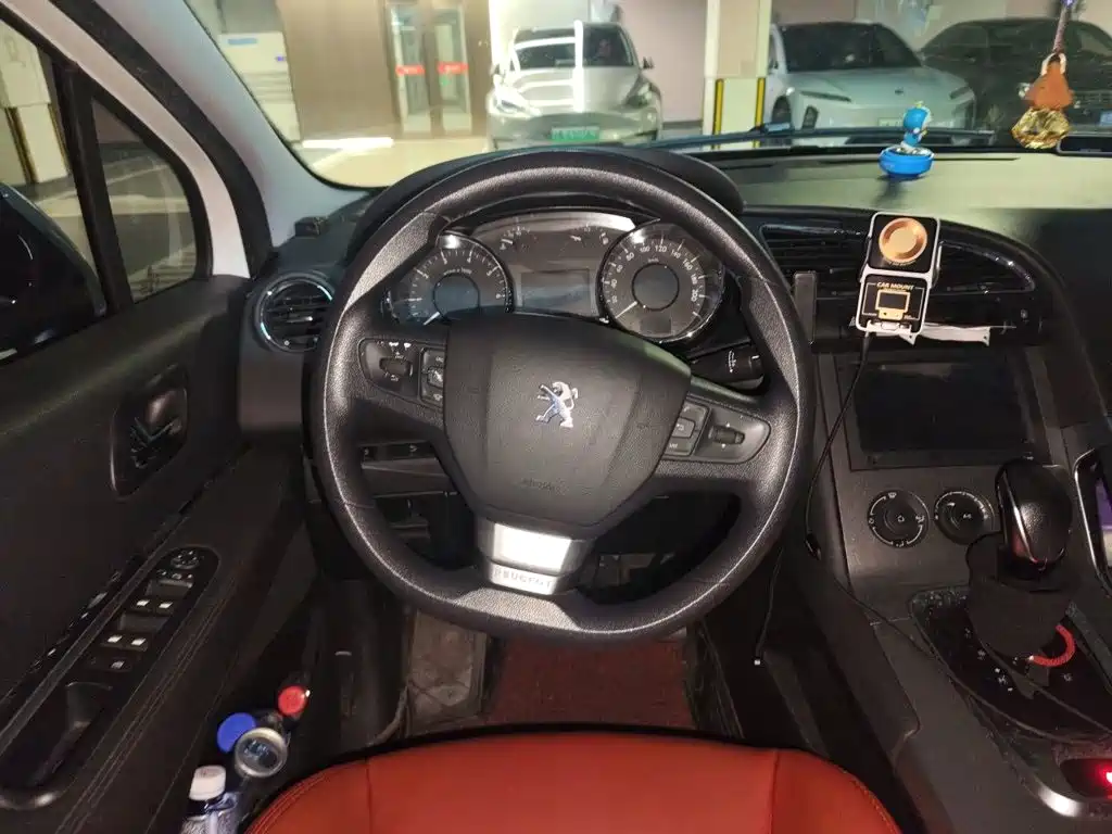 Peugeot 3008 — миниатюра 3