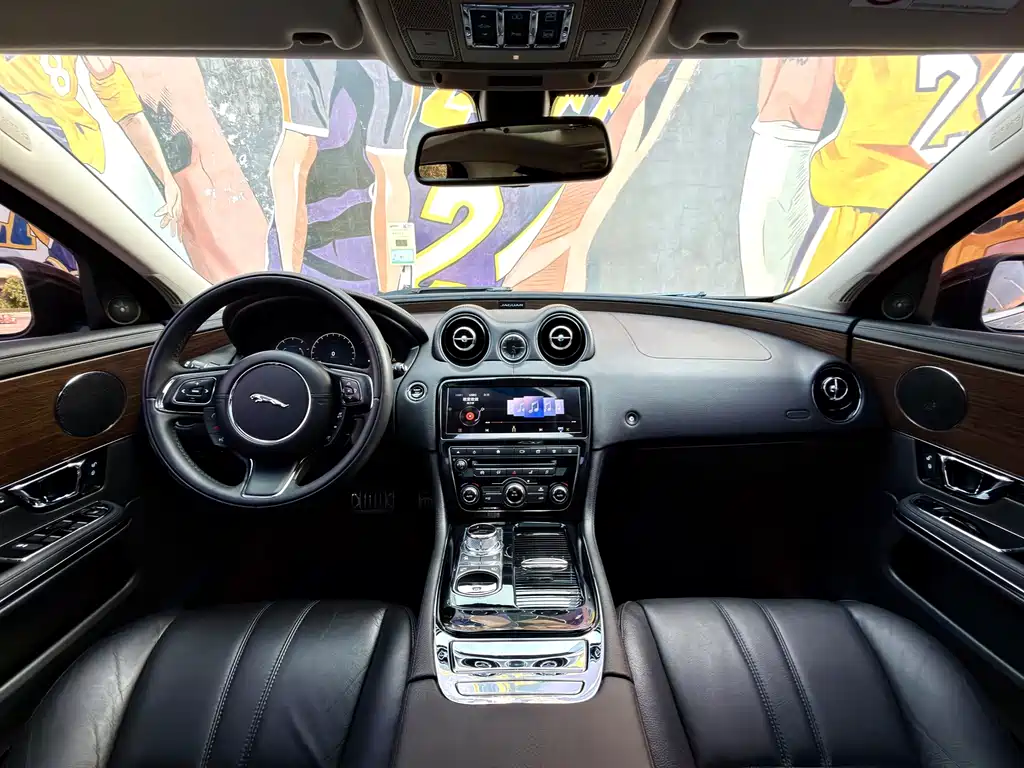 Jaguar XJ 2016 XJL 3.0 SC Elegant