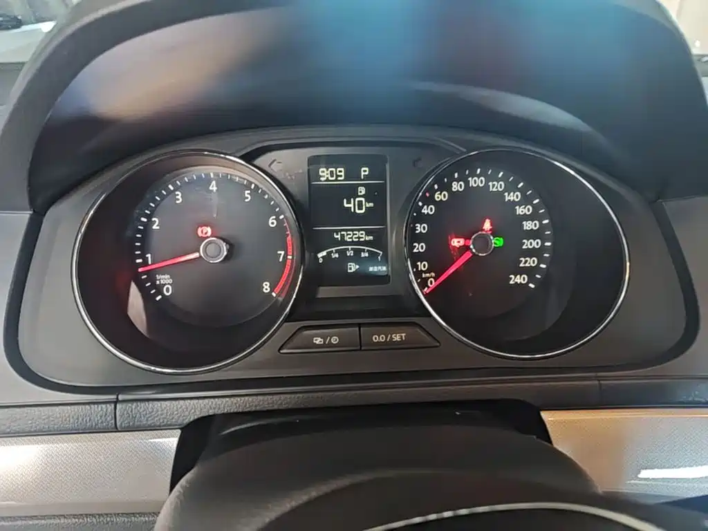Volkswagen Lavida — миниатюра 12