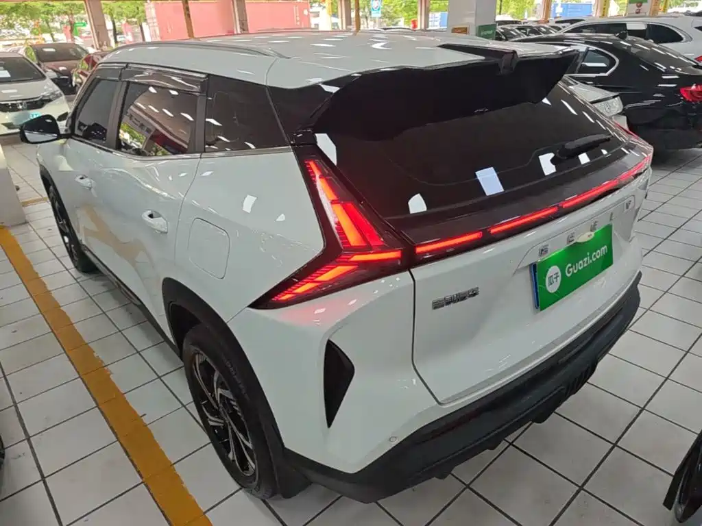 Geely Boyue — миниатюра 5