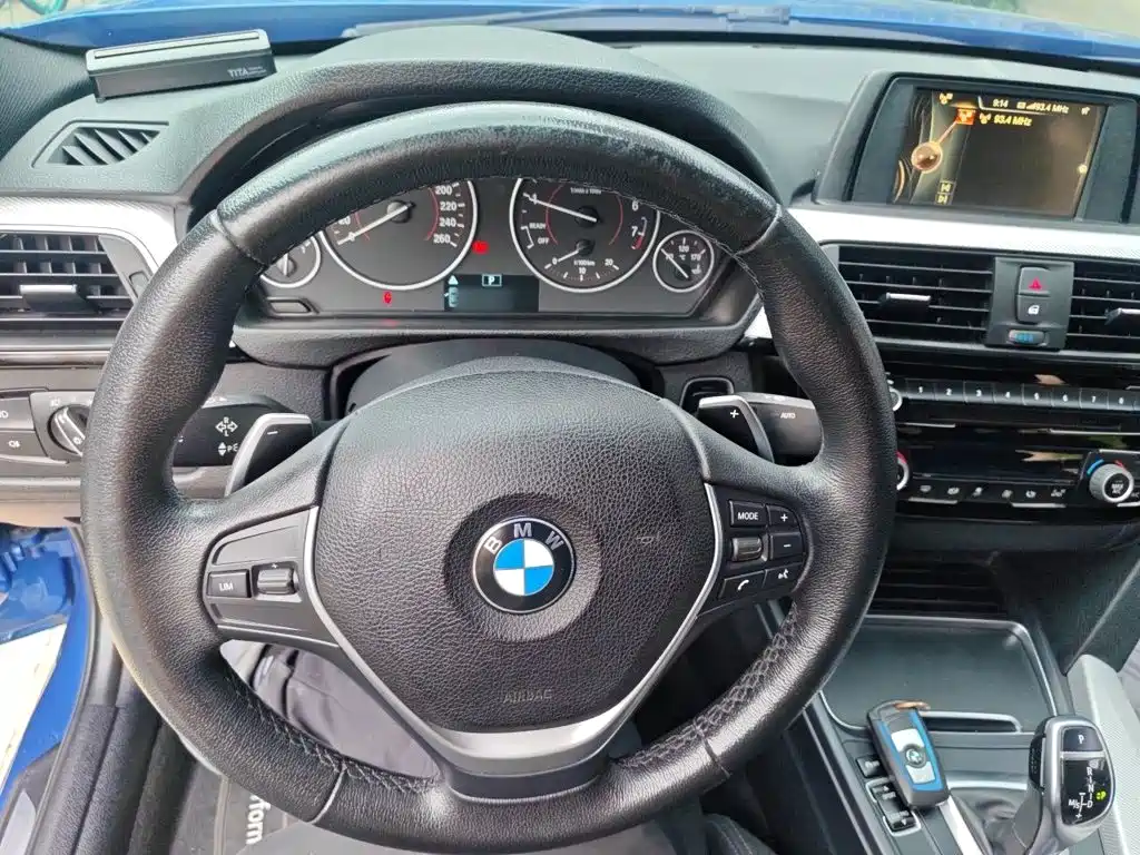 BMW 3 Series — миниатюра 3