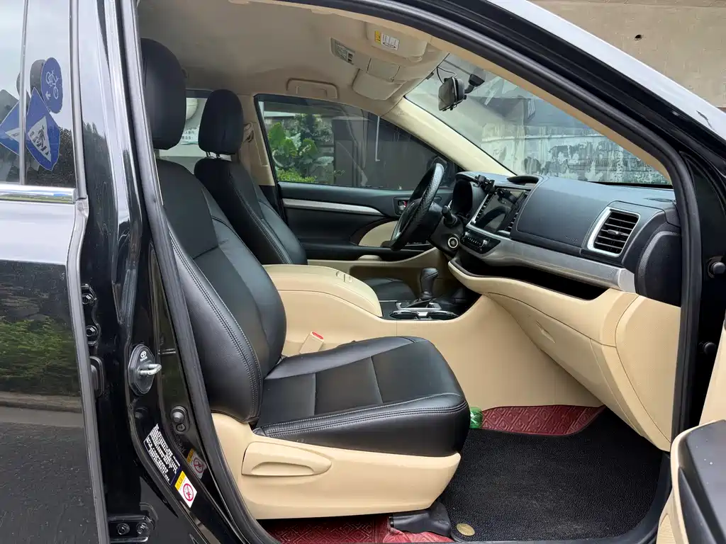 Toyota Highlander — миниатюра 22
