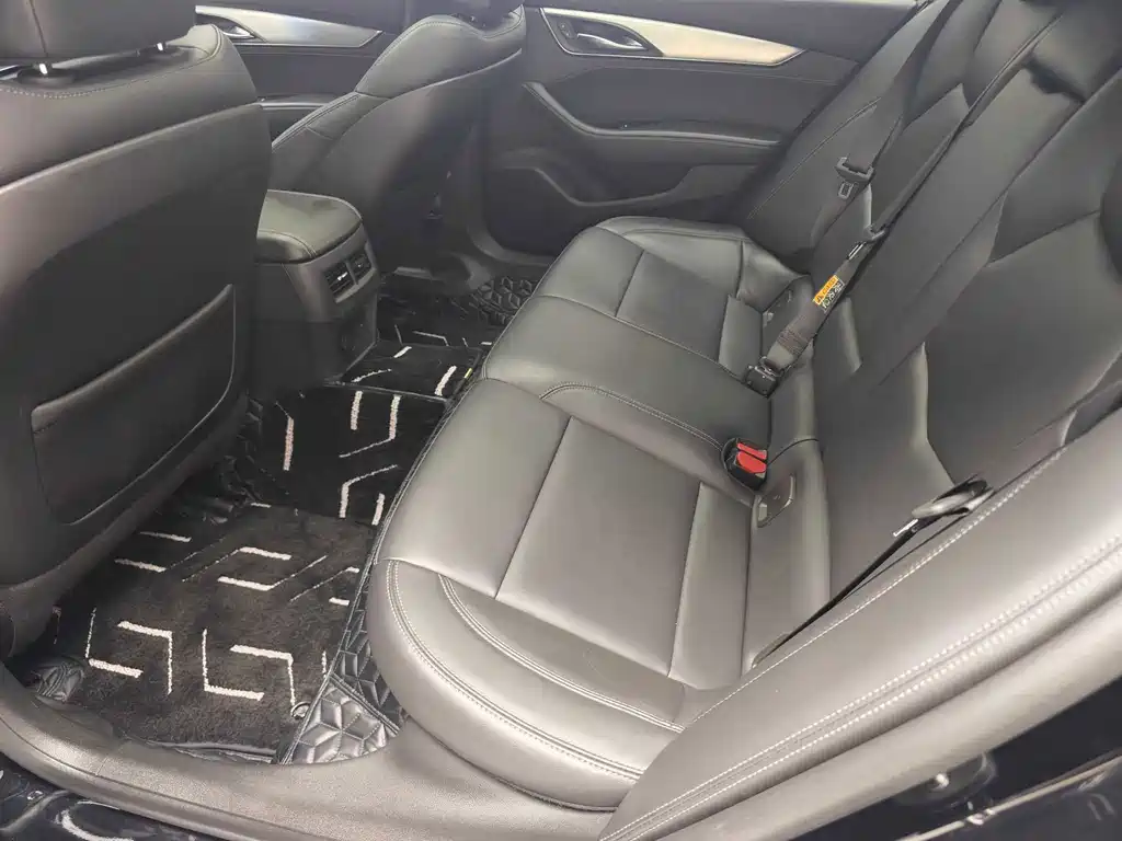 Cadillac CT5 — миниатюра 4