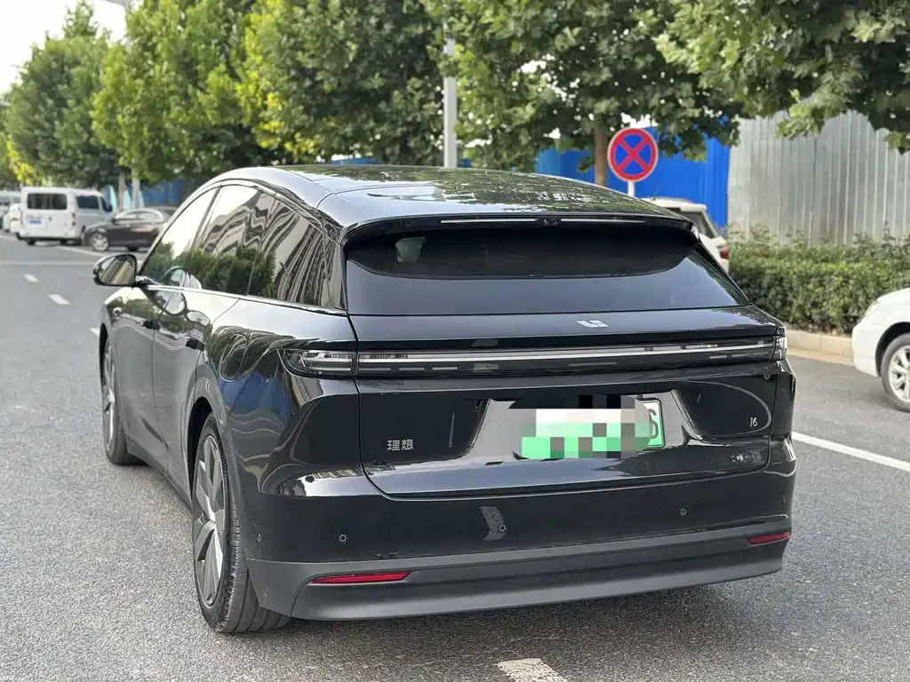 Li Auto Идеальный i6 — миниатюра 8