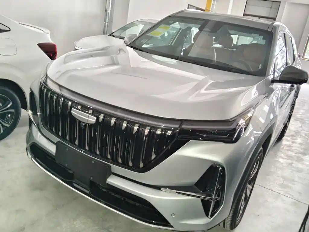 Geely Boyue L — миниатюра 2