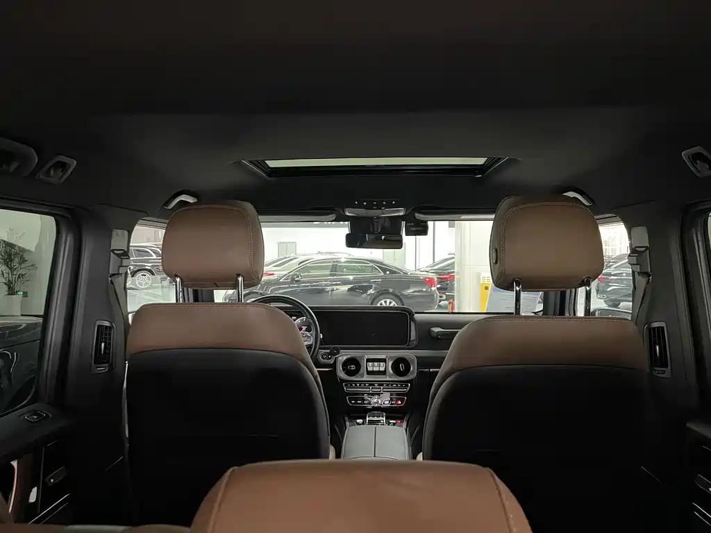 Mercedes-Benz G-Class — миниатюра 9