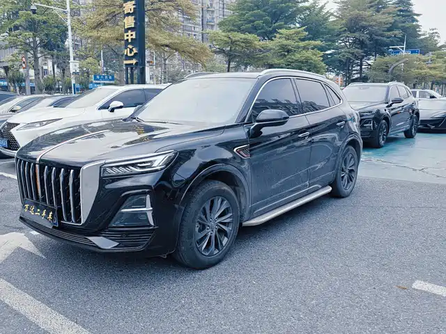 2023 Hongqi HS5