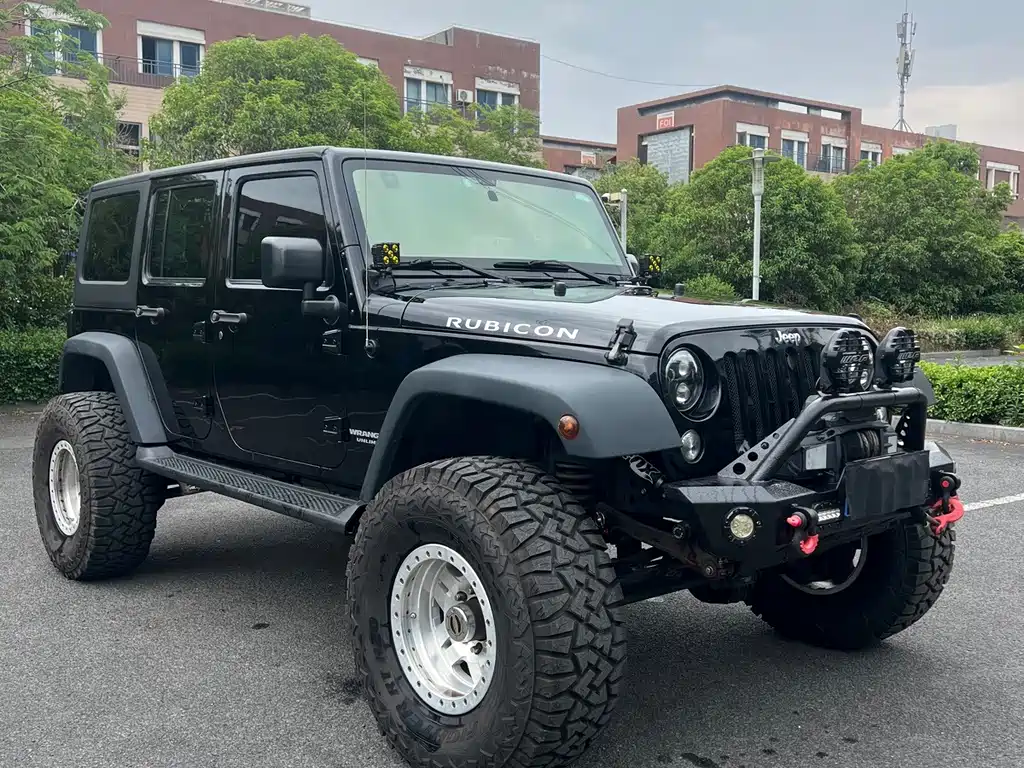 Jeep Wrangler — миниатюра 3