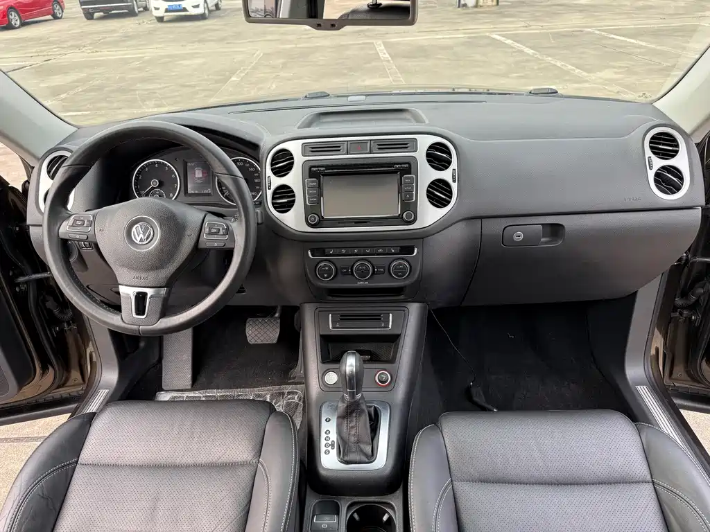 Volkswagen Tiguan — миниатюра 12