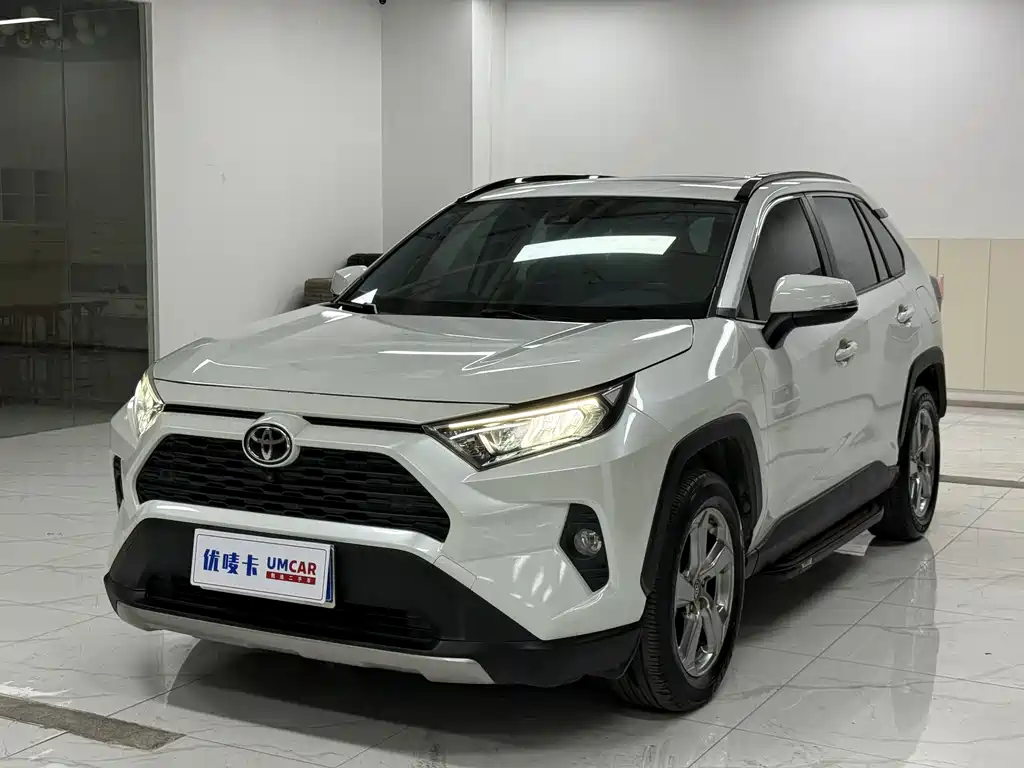 Toyota RAV4 2023