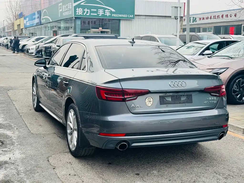 Audi A4L — миниатюра 13