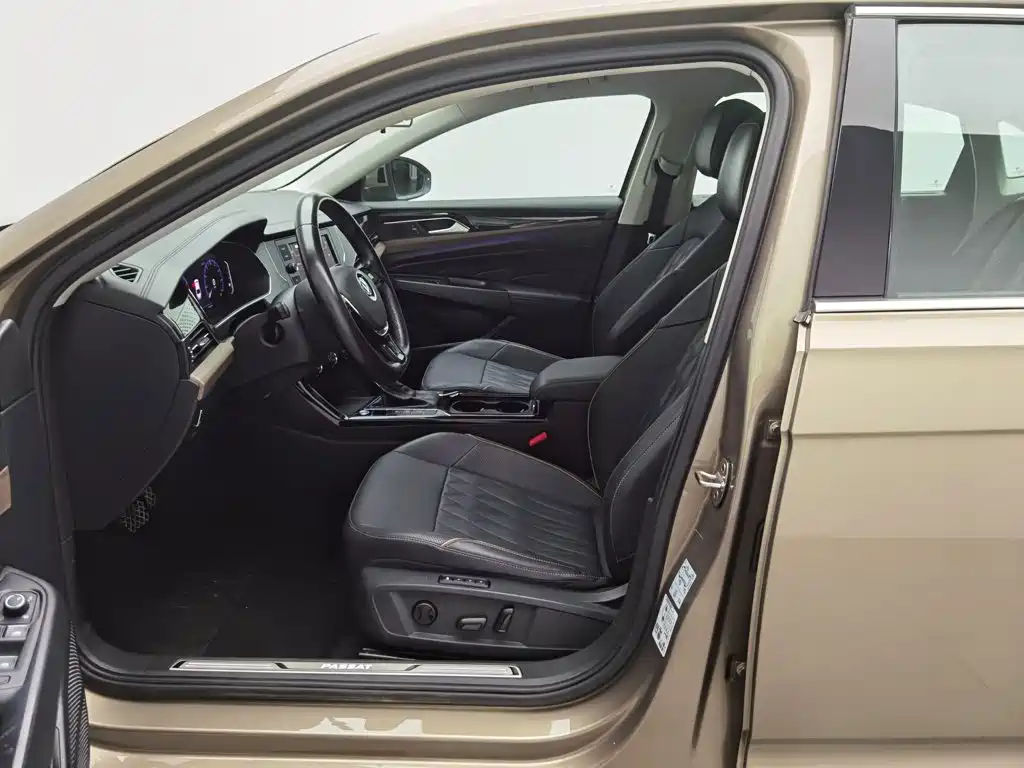 Volkswagen Passat — миниатюра 10