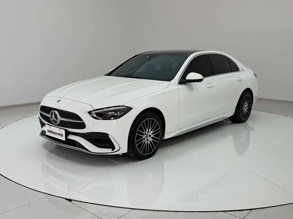 Mercedes-Benz C-Class — миниатюра 21