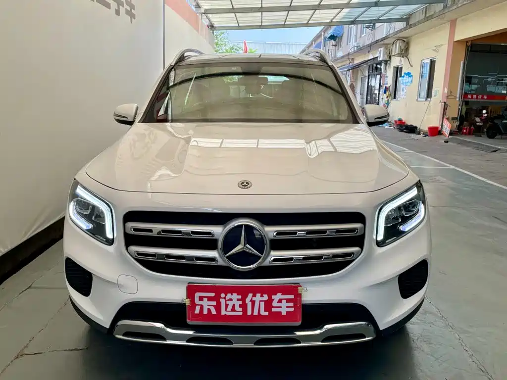 Mercedes-Benz GLB — миниатюра 2