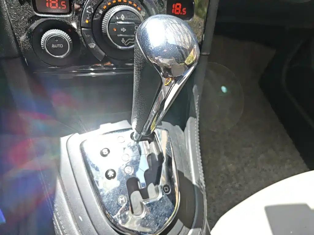 Peugeot RCZ — миниатюра 10