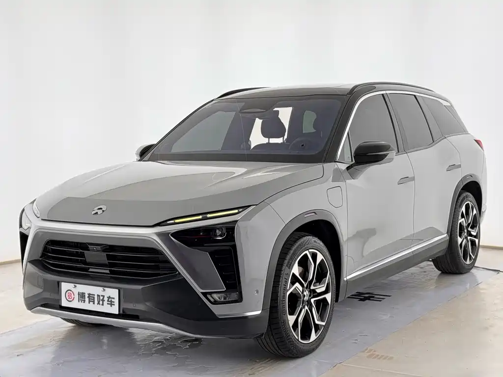 NIO ES8