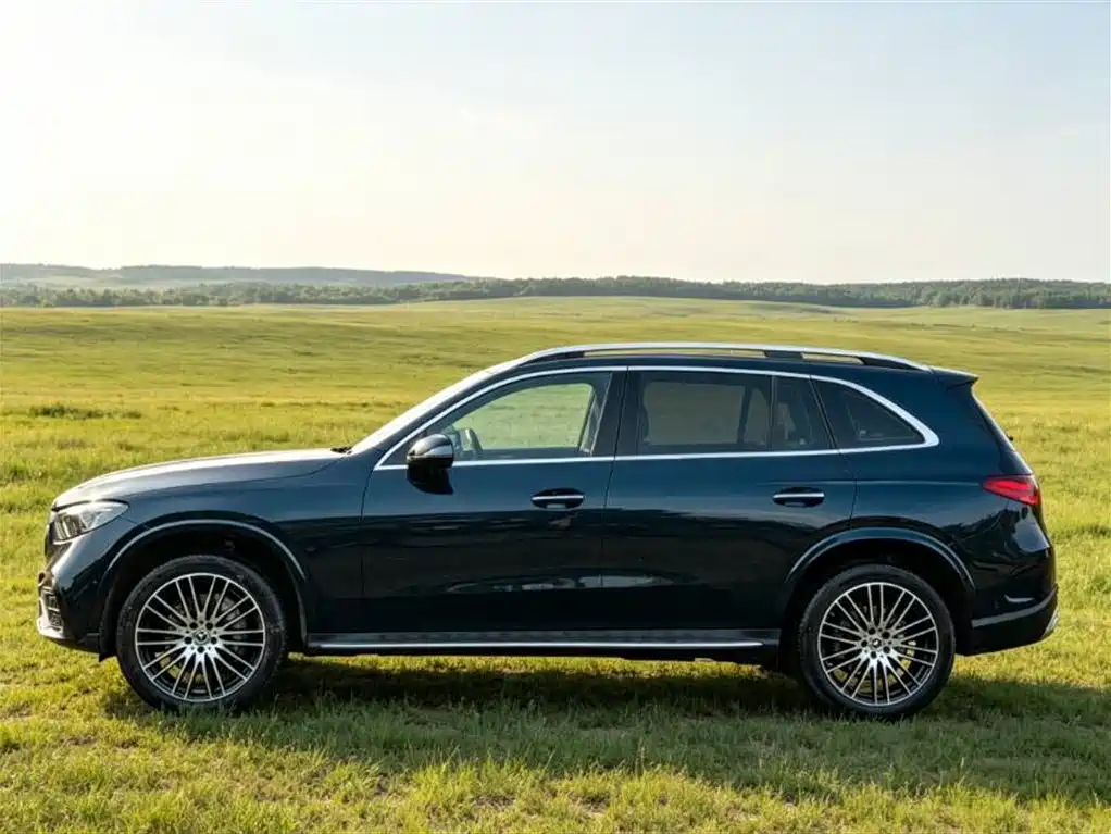 Mercedes-Benz GLC 2023 GLC 300 L 4MATIC Luxury 7 мест