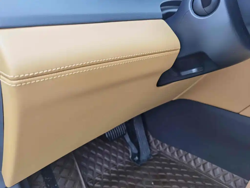 Li Auto Li ONE — миниатюра 6