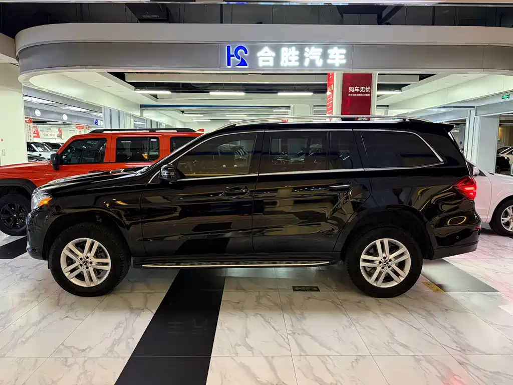 Mercedes-Benz GLS — миниатюра 5