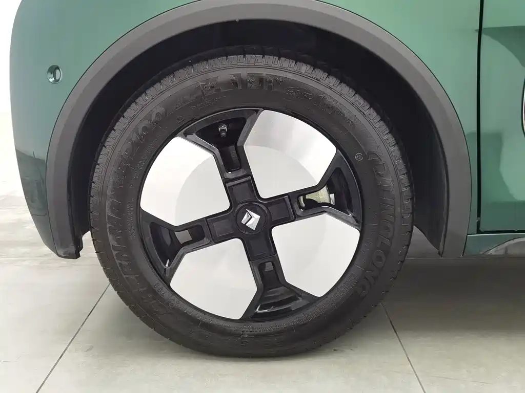 Baojun KiWi EV — миниатюра 17