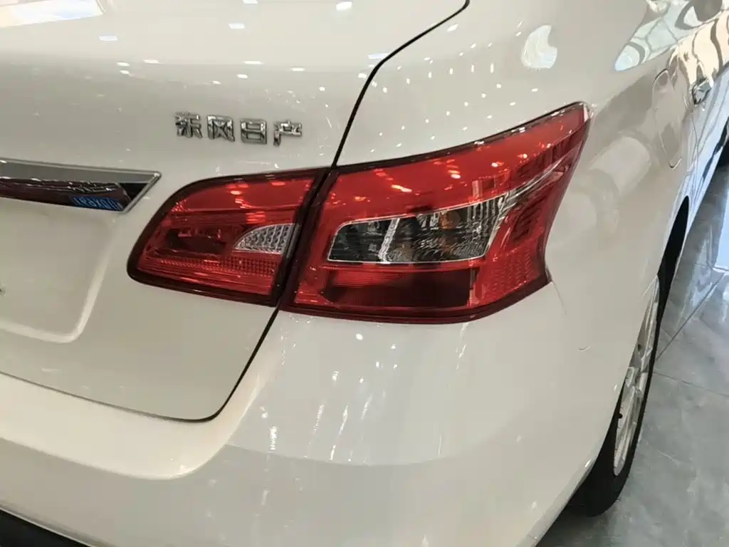 Nissan Sylphy — миниатюра 8