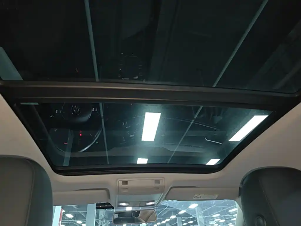 Volkswagen Sagitar — миниатюра 18